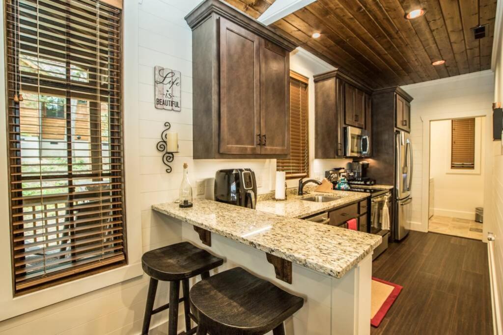 New Forest Cottage W/Grill & Deck:Hike, Fish, Golf Glenville Luaran gambar